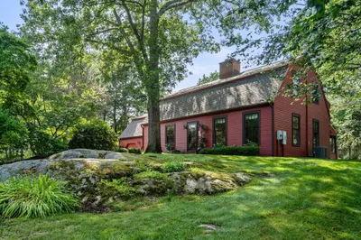 1 Woodholm Circle 1