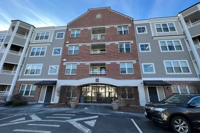 320 Rindge Ave #204 1