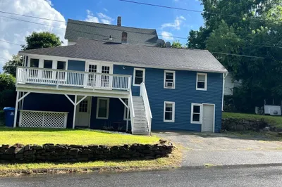 32 Flynt Ave 1