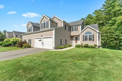 15 Rockville Mdws #15