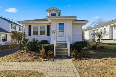 65 Barham Ave