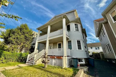 307 Washington St #2 1
