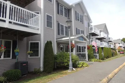 27 Greenleaves Drive #722 1