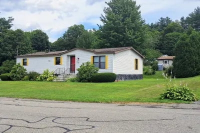 75 Rosewood Dr 1