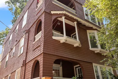 70 Hammond St #2