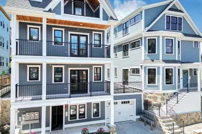 31 Woodlawn St #1