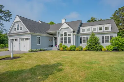 22 Camden Ln 1