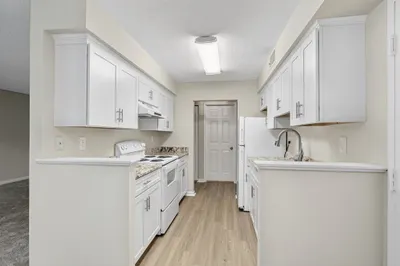 6 Beals Cove #6B