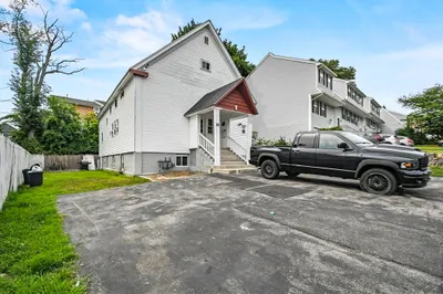 35 Grammont Road 1