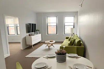 475 Commonwealth Avenue #606