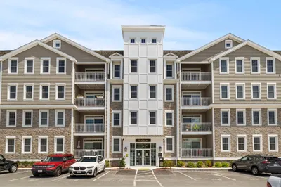 320 Middlesex Ave #A 203