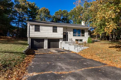 8 Sawyer Ave 1