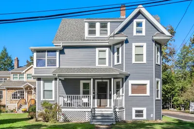 15 Artwill St #3 1