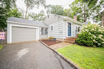 141 Whiting Ave