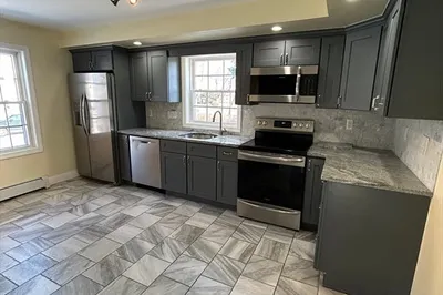 15 Jefferson St #1