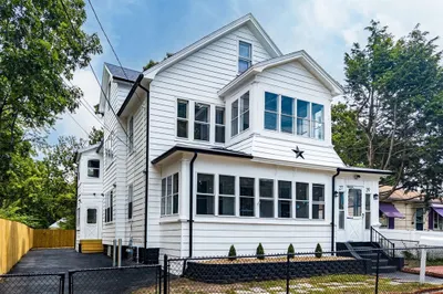 29 Appleton St #2 1