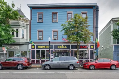 1124 Cambridge St 1