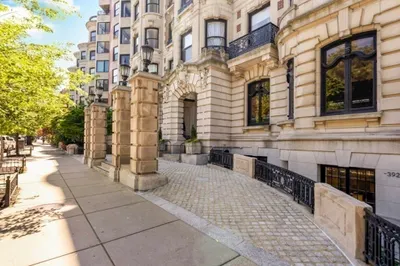 390 Commonwealth Ave #809