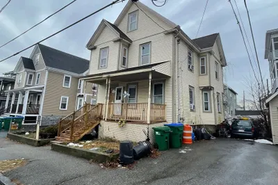 72 Almont St