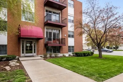 800 Hyde Park Ave #3