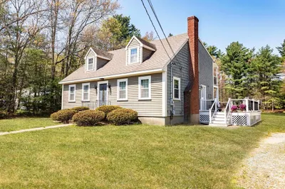 25 Mill St