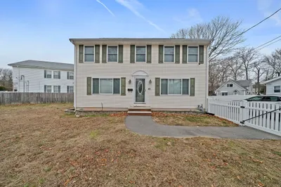 10 Winthrop Ave 1
