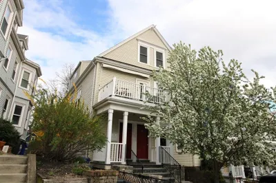 12 Playstead Road #3