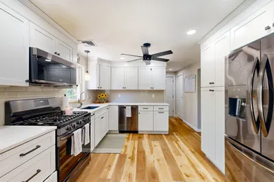 102 Edgewood Ave 1