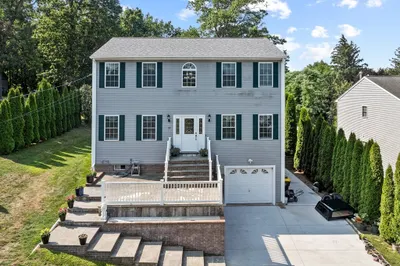 129 Dewey Street