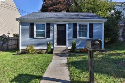 200 Griffin St 1