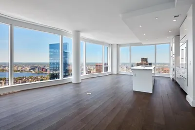 240 Devonshire Street #5901