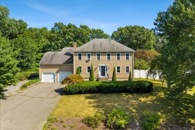 9 Fort Apache Dr 1