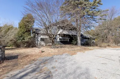 233 Annette Ave 1