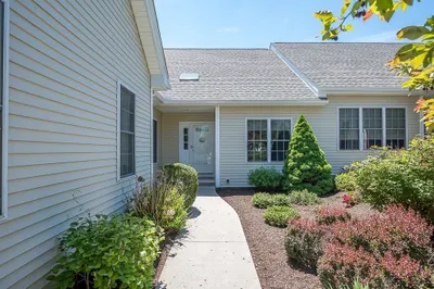 7 Blossom Tree Drive #7 1