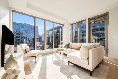 133 Seaport Blvd #1-2003 1