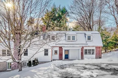 210 Chestnut Hill Road