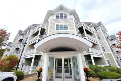 614 Pond St #2309 1