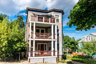 19 Sawyer Ave 1