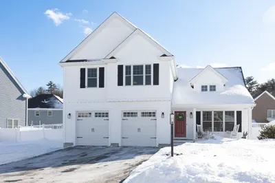 10 Bunker Lane 1