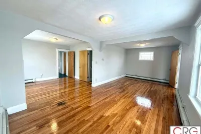 54 Luke Rd #2