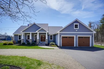 548 Sterling Rd 1