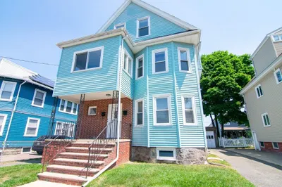 11 Dearborn St #2