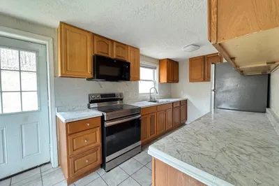 83 ChAtAnikA Ave #A 1
