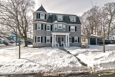11 French St #2