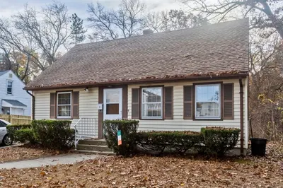 102 Saint Lawrence Ave