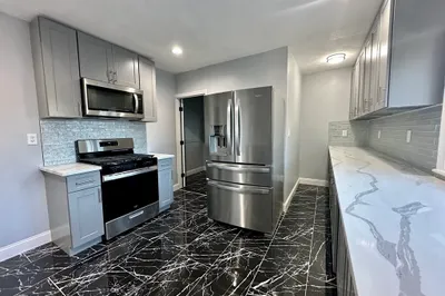62 Dartmouth St #1
