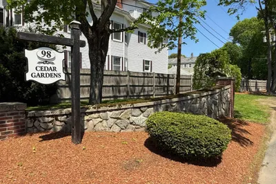 98 Cedar Street #4 1