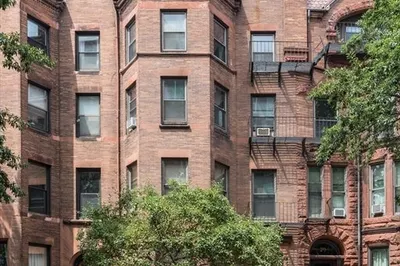 31 Bay State Road #4