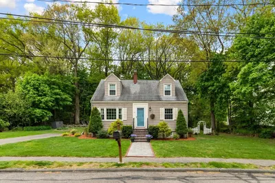 31 Hiawatha Rd 1