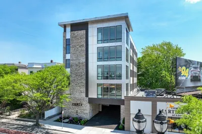 319 Broadway #302 1